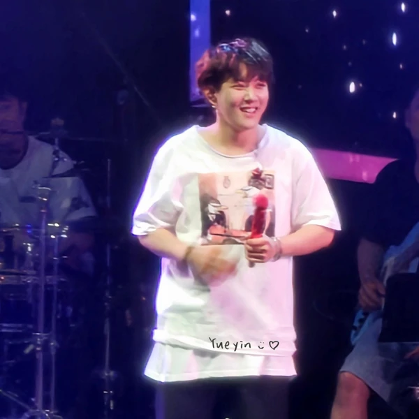 Top Photo Full of DK (iKON) Love