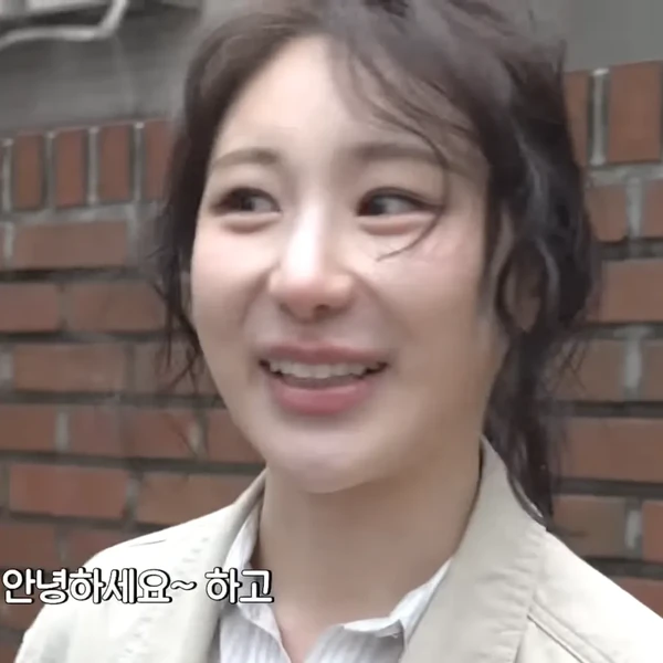 Today's Most Loved Lee Chaeyeon