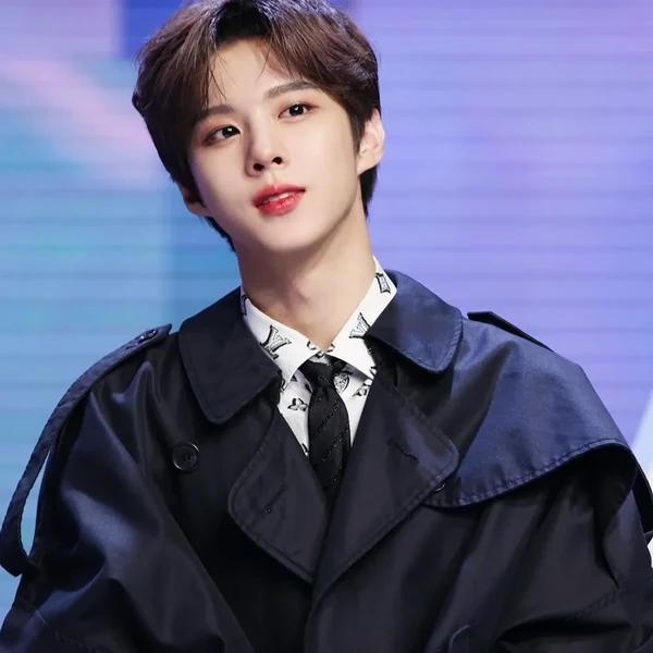 Top Photo Full of Kim Wooseok Love