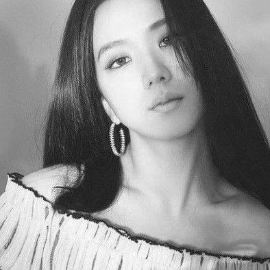 Foto Populer Penuh Cinta untuk Jisoo (BLACKPINK)
