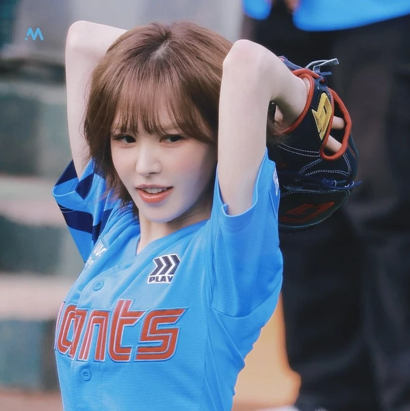 Top Photo Full of Wendy (Red Velvet) Love