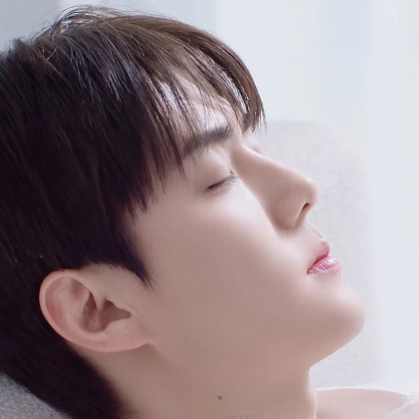 오늘 가장 사랑받은 세훈 (EXO)의 모습