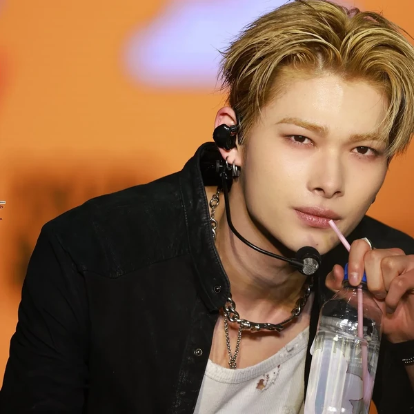 充滿粉絲愛意的NI-KI (ENHYPEN)人氣照片