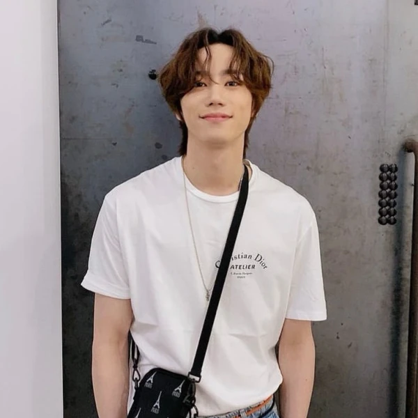 Today's Most Loved Lee Junyoung