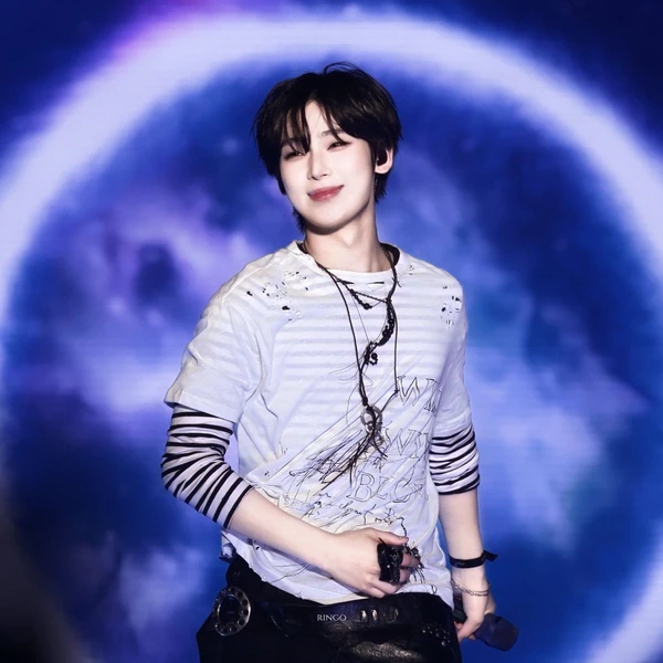 ENHYPEN 팬심 가득한 인기 사진