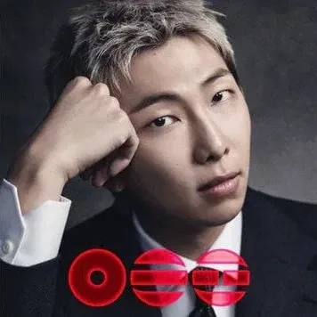 粉丝票选的RM (防弹少年团)最佳瞬间