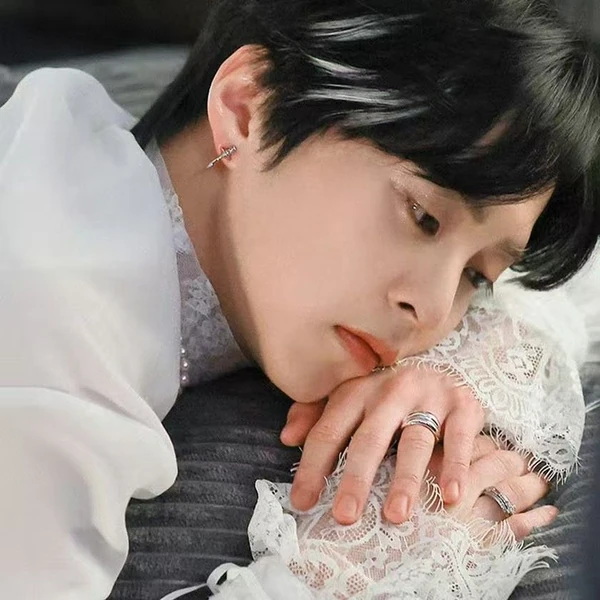 Foto Populer Penuh Cinta untuk Xiumin (EXO)