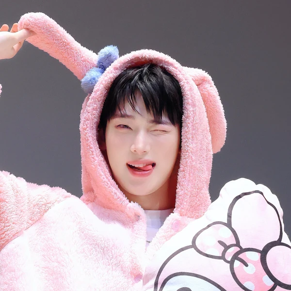 선우 (ENHYPEN) 팬심 가득한 인기 사진