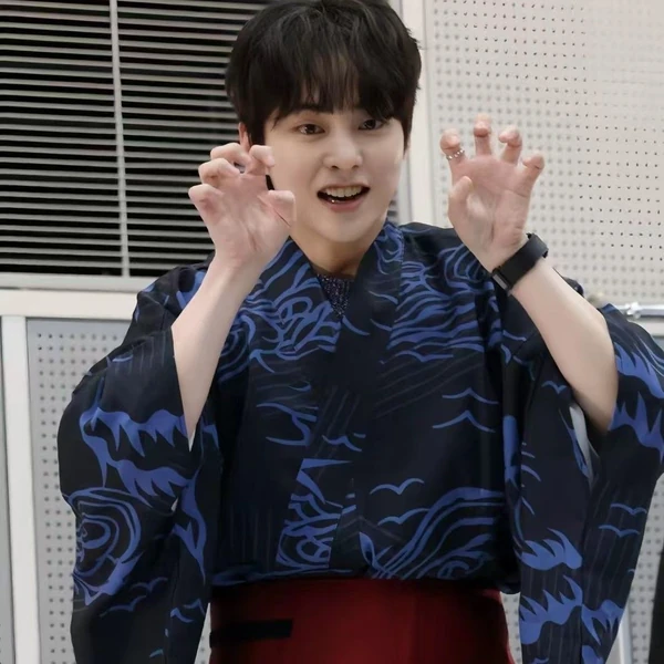 Foto Populer Penuh Cinta untuk Xiumin (EXO)