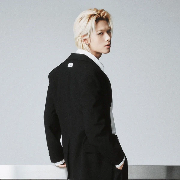 Foto Populer Penuh Cinta untuk NI-KI (ENHYPEN)