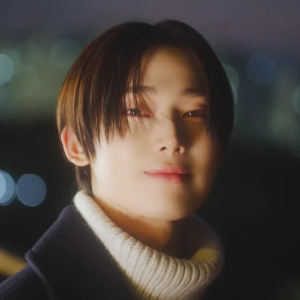 充滿粉絲愛意的善禹 (ENHYPEN)人氣照片