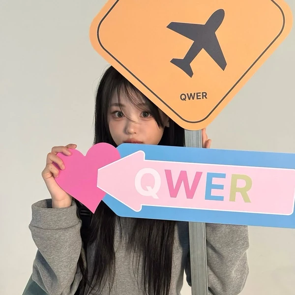 Today's Most Loved QWER