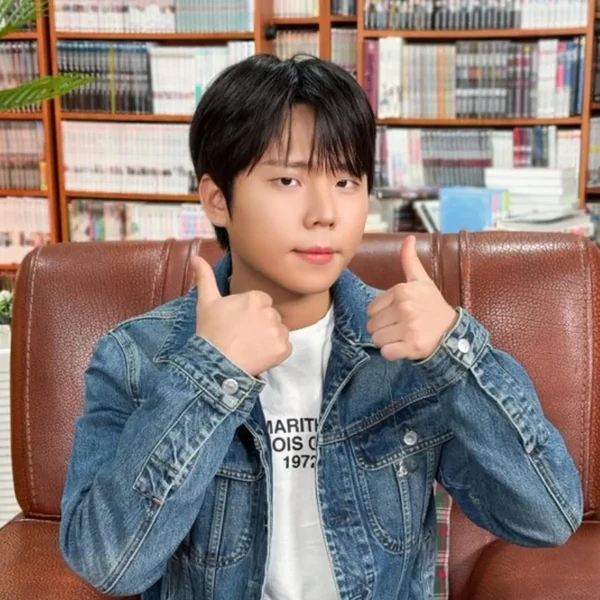 充满粉丝爱意的郑承焕人气照片