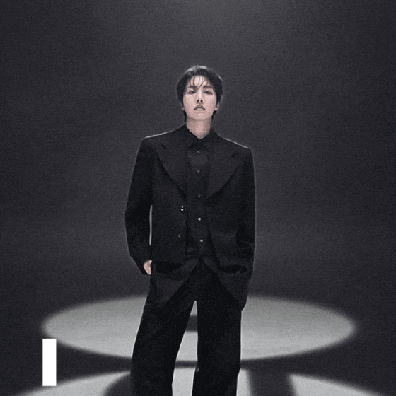 充滿粉絲愛意的J-hope (防彈少年團)人氣照片