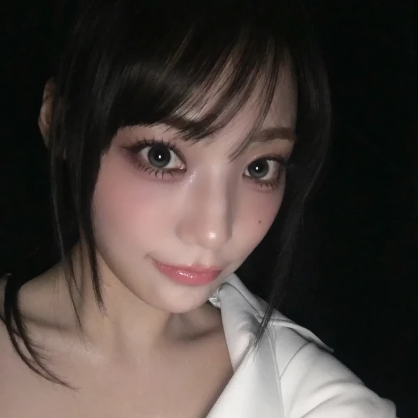 시연 (QWER) 팬심 가득한 인기 사진