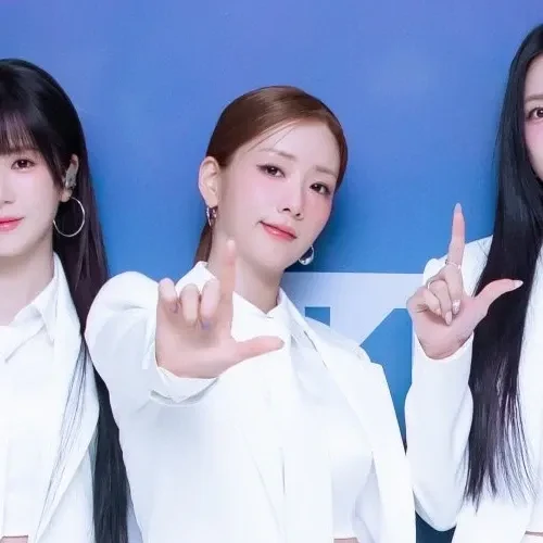 Momen Terbaik Apink Pilihan Penggemar