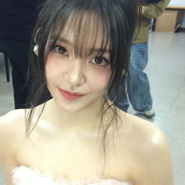 Today's Most Loved Yeri (Red Velvet)