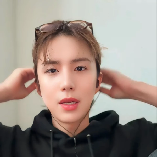 Top Photo Full of Wow (A.C.E) Love