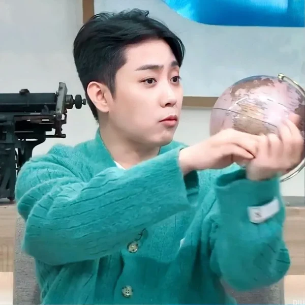 Today's Most Loved Eun Jiwon (SECHSKIES)