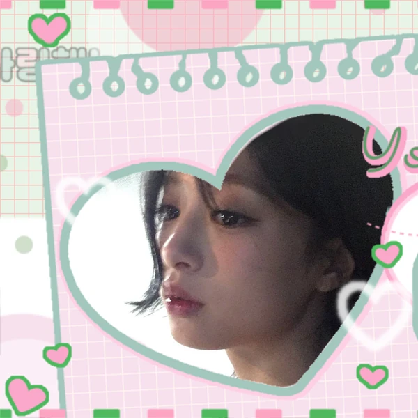 Top Photo Full of Ahyeon (BABYMONSTER) Love