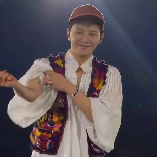 Top Photo Full of G-DRAGON (BIGBANG) Love