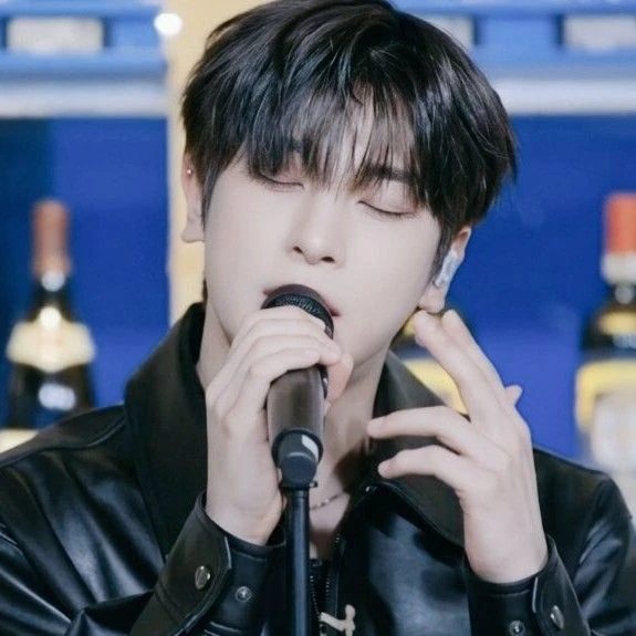 充滿粉絲愛意的翰潔 (POLARIX)人氣照片