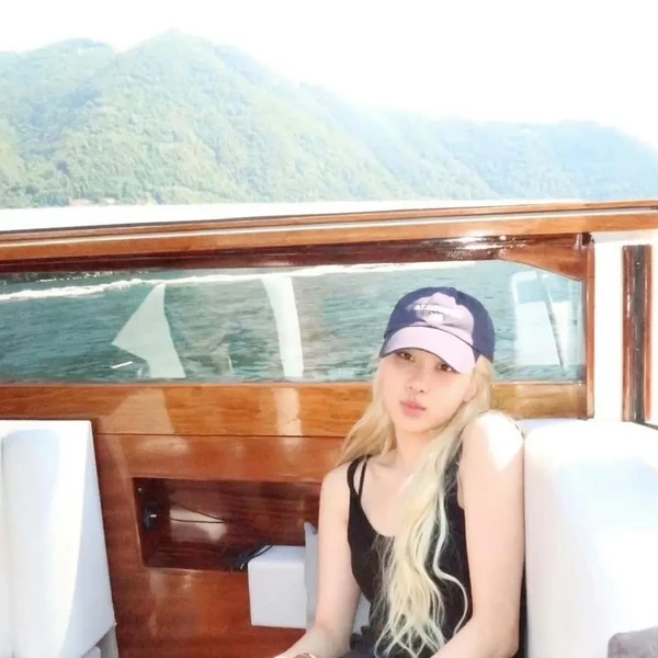 Top Photo Full of ROSÉ (BLACKPINK) Love