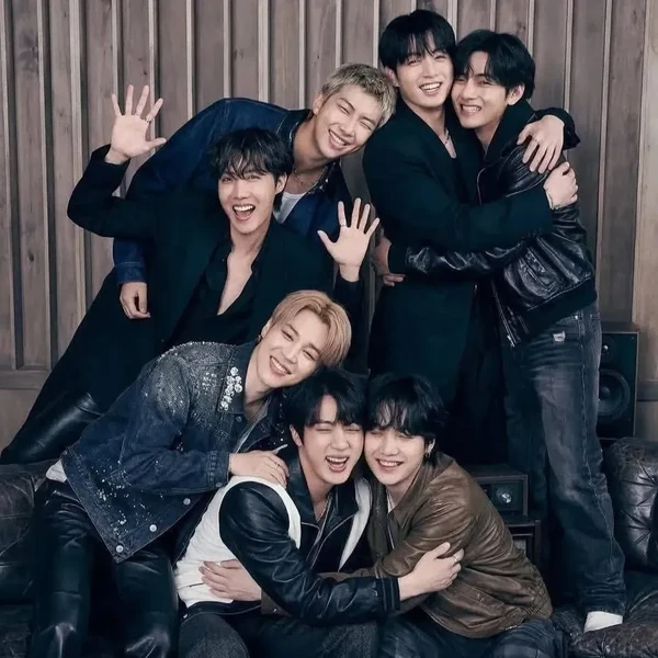 Top Photo Full of BTS Love