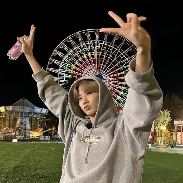 充满粉丝爱意的俊奎 (TREASURE)人气照片