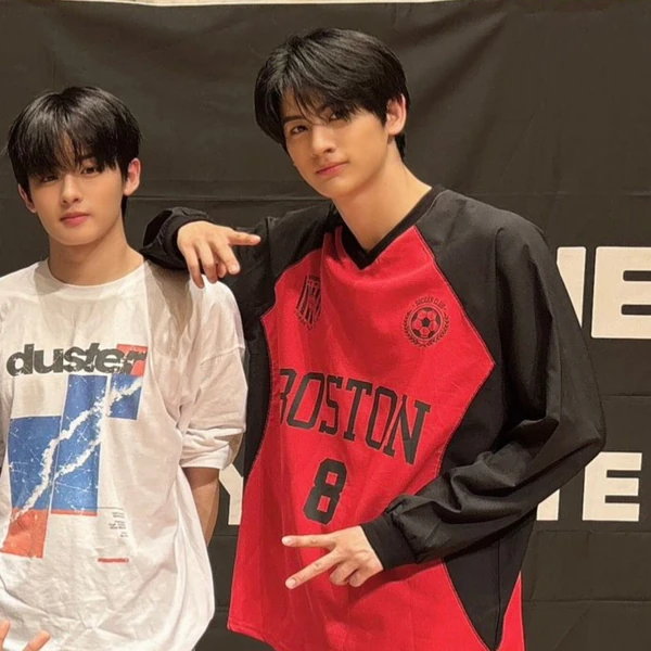 Today's Most Loved YOUNITE