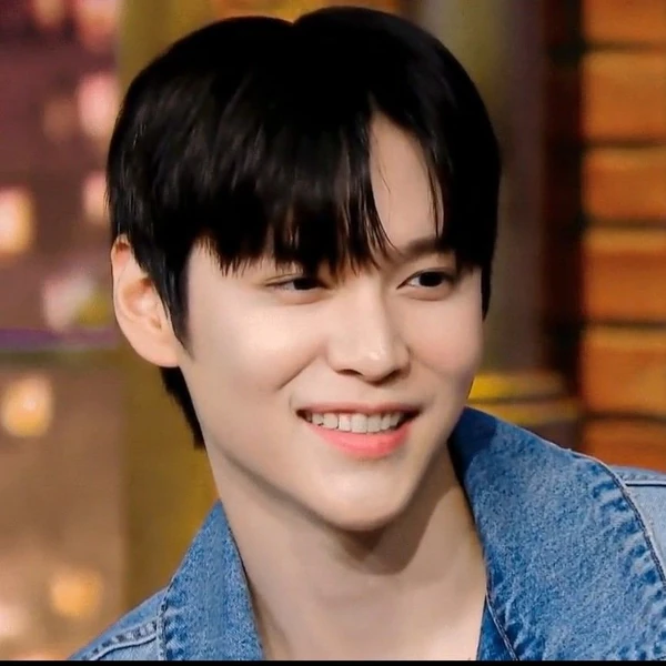 Penampilan Eunseok (RIIZE) yang Paling Dicintai Hari Ini