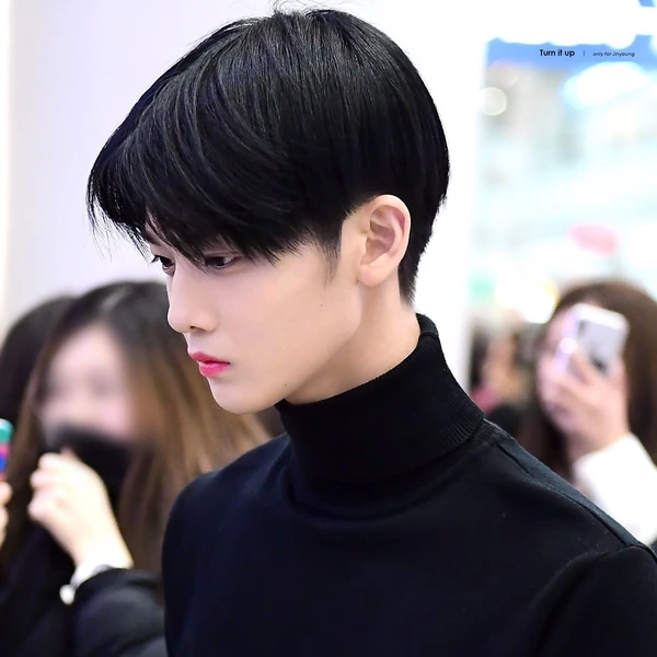 Today's Most Loved Bae Jinyoung