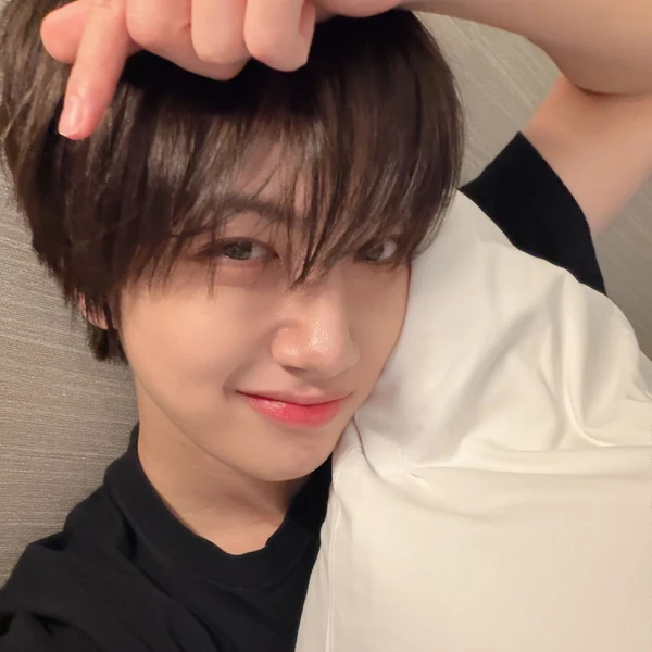 Momen Terbaik Wonjin (CRAVITY) Pilihan Penggemar