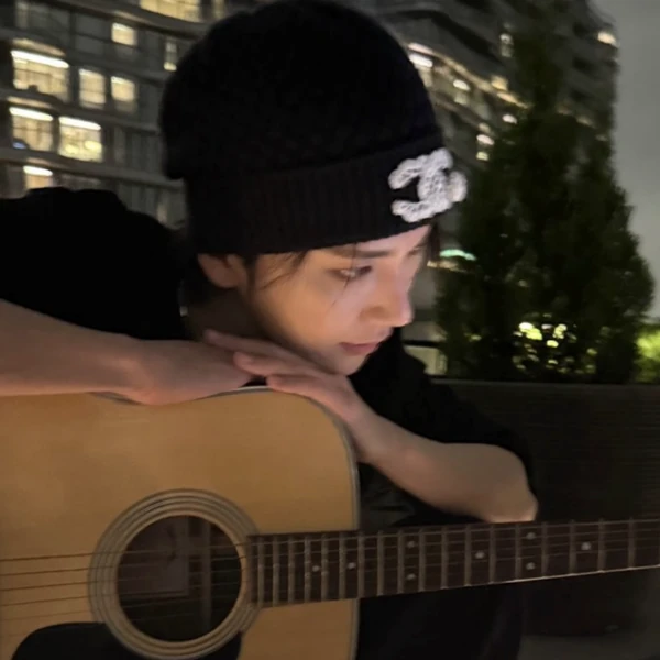 조슈아 (세븐틴) 팬심 가득한 인기 사진