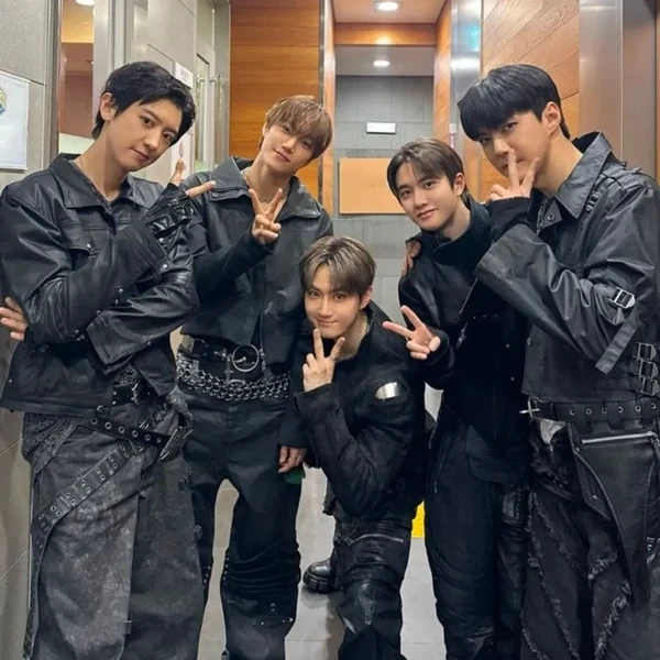 Fans' Pick: Best Moment of EXO