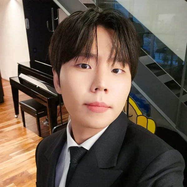 充满粉丝爱意的郑承焕人气照片