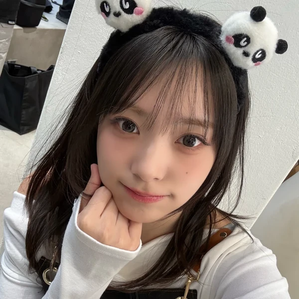 Today's Most Loved Siyeon (QWER)