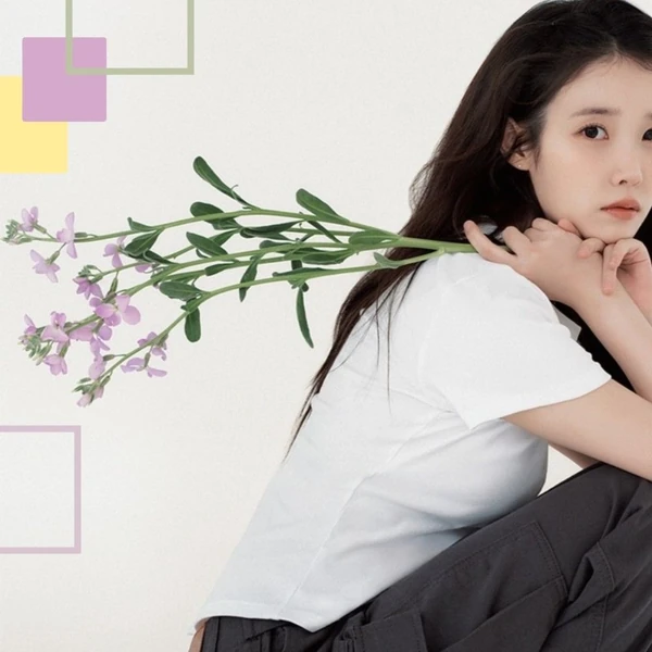 오늘 가장 사랑받은 아이유의 모습