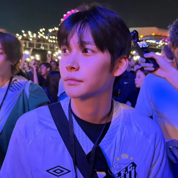 充满粉丝爱意的Eunseok (RIIZE)人气照片