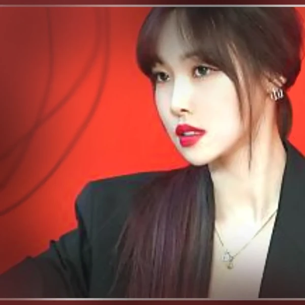 Top Photo Full of Yuju (GFRIEND) Love