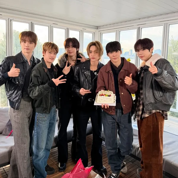 Top Photo Full of RIIZE Love