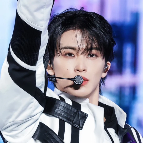 Best moment chosen by Mark (NCT 127, NCT DREAM) fandom