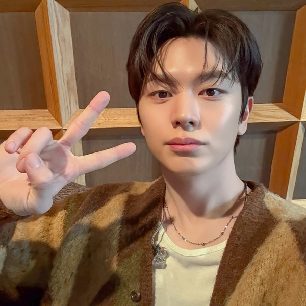 Fans' Pick: Best Moment of Yook Sungjae (BTOB)