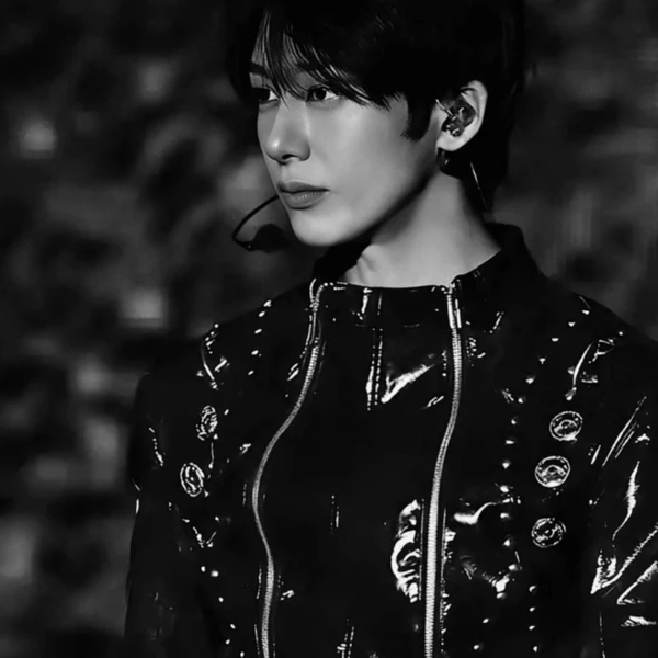 오늘 가장 사랑받은 형원 (몬스타엑스)의 모습