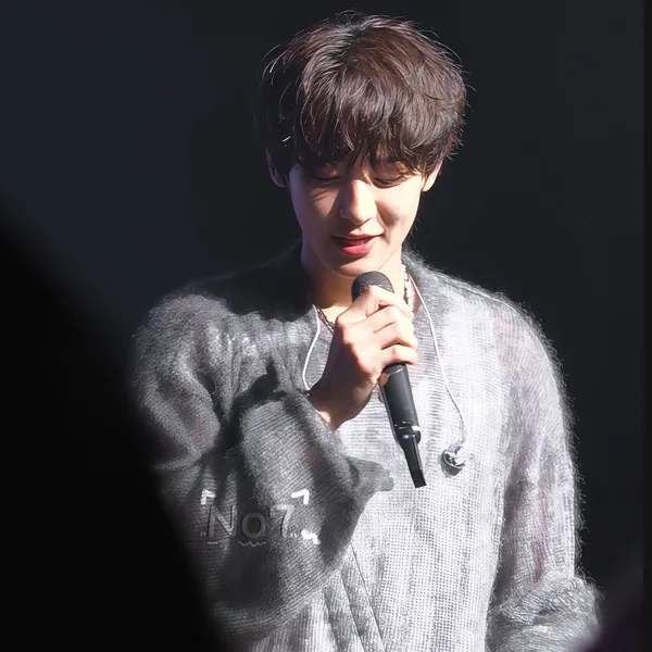 今日最受喜愛的燦烈 (EXO)