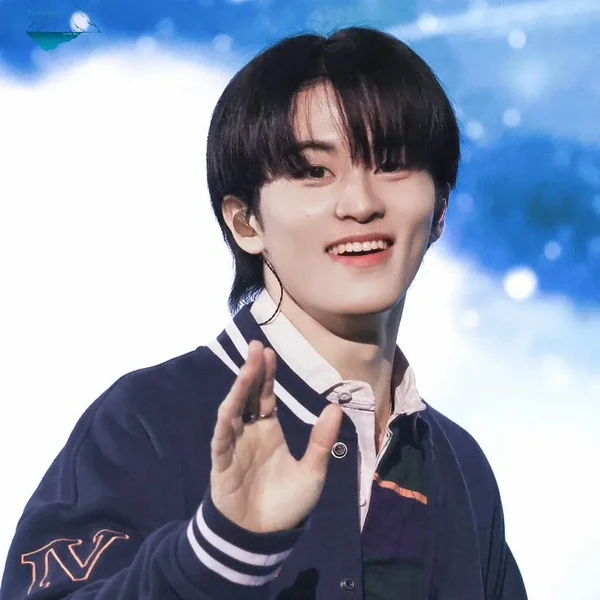 Fans' Pick: Best Moment of Mark (NCT 127, NCT DREAM)