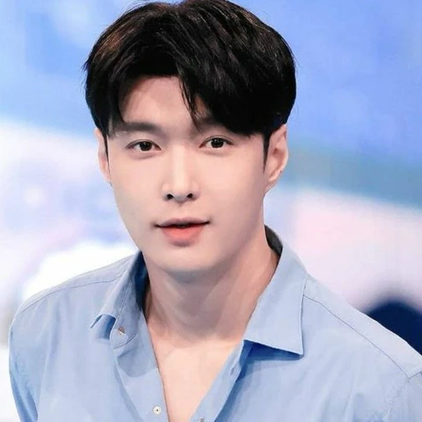 Top Photo Full of Lay (EXO) Love