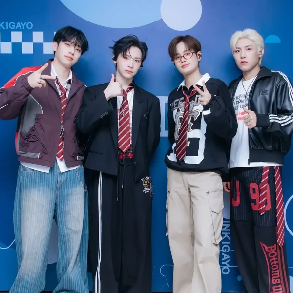 Today's Most Loved AB6IX