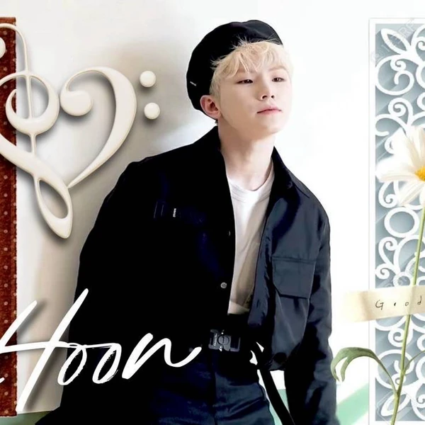 Signature photo of Woozi (SEVENTEEN) capturing their charm