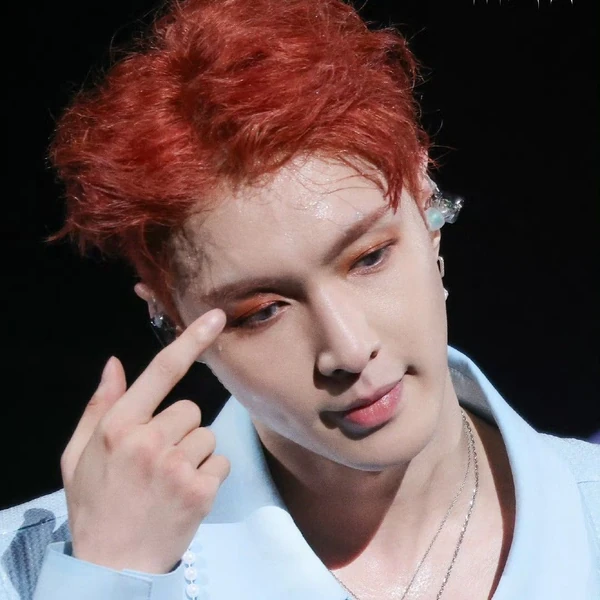 Fans' Pick: Best Moment of Lay (EXO)